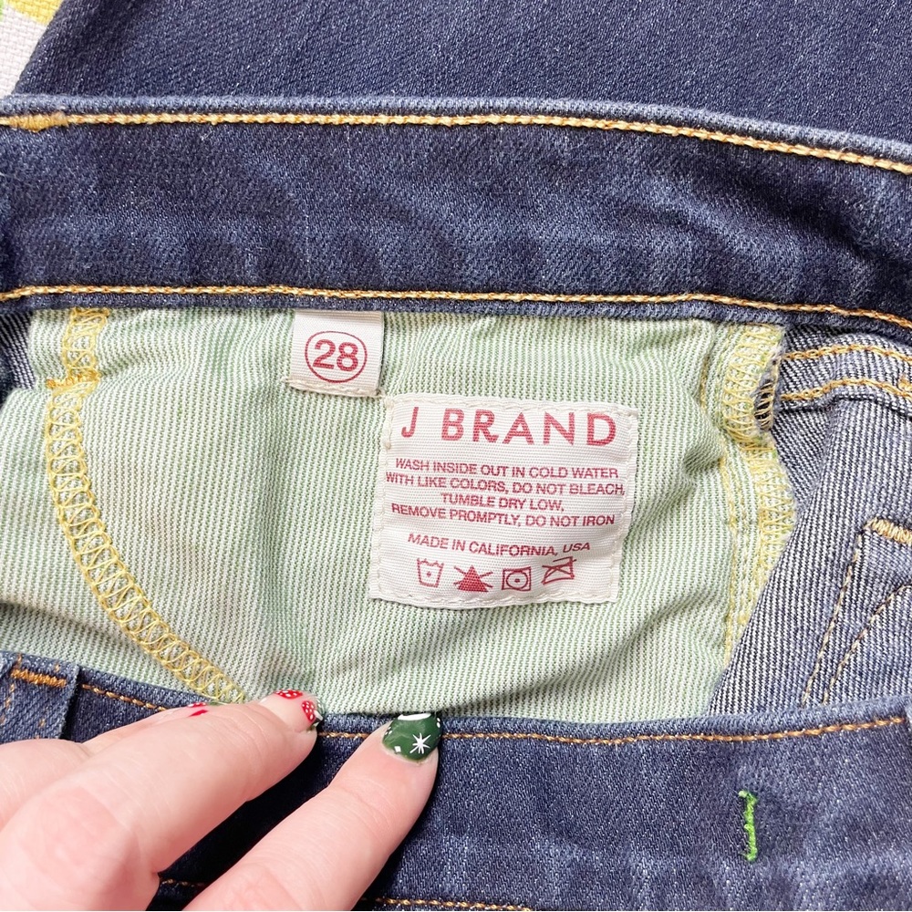J Brand Size 28 Boot Cut Jeans in Ink - Picture 5 of 8